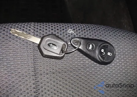 2011 Subaru Forester 2.5X z USA, uszkodzony, nr VIN JF2SHABC7BH717127